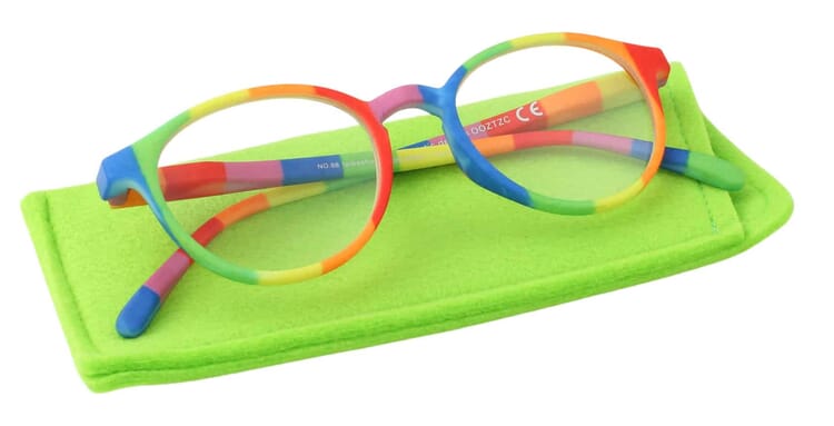 Lesebrille News Optic No. 88 farbenfroh auf Etui Lesebrille News Optic No. 88 farbenfroh auf Etui Produktbild