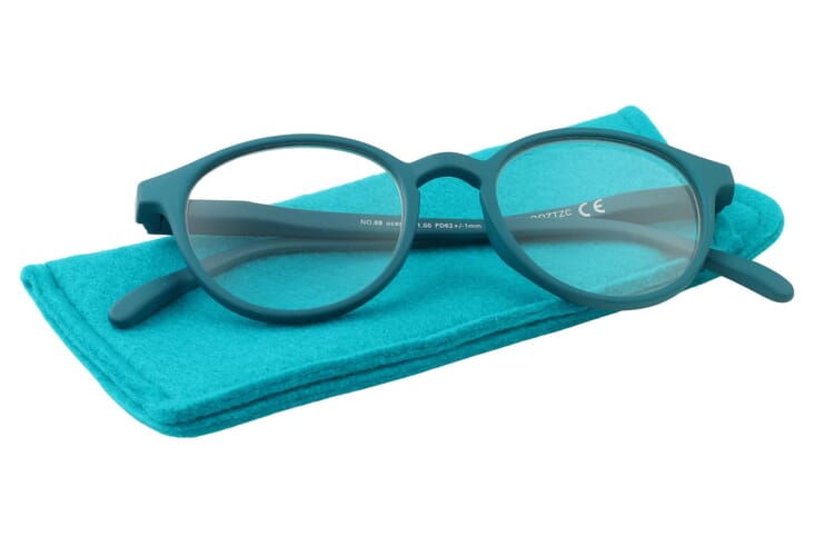 Lesebrille News Optic No. 88 ocean auf Etui Lesebrille News Optic No. 88 ocean auf Etui Produktbild