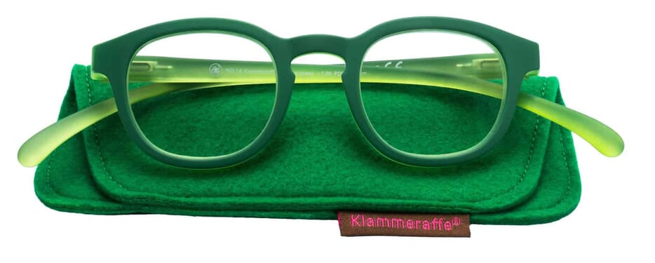 Klammeraffe-reading-glasses-14-green-with-case Reading glasses Klammeraffe no. 14 green with case