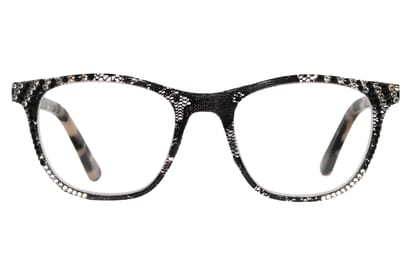 BRI-CODY-SCHWARZE-SPITZE_frontal Cody, black lace