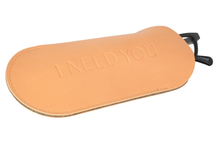 INY-LUNO-schwarz_mit_etui Luno, Schwarz