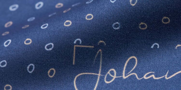 Johans_cloth_detail Johans scarf Kringel detail product image