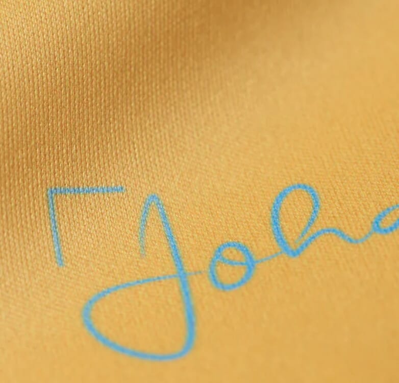 Johanes-Tuch-Gelb-detail Brillen- und Displaytuch GELB