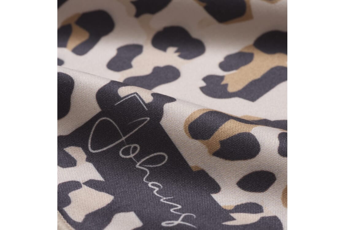 Johans-Tuch-LEO-CLASSIC-Detail Brillen- und Displaytuch LEO CLASSIC