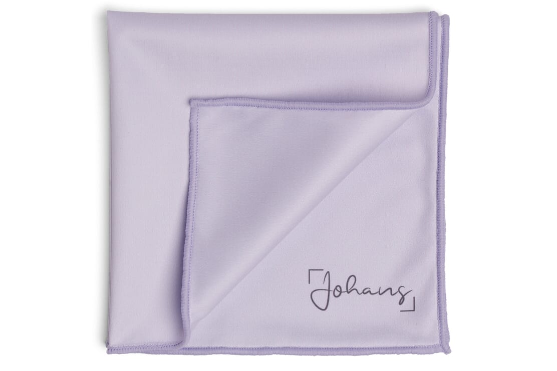 Johans_Tuch-Flieder-gefaltet Brillen- und Displaytuch FLIEDER