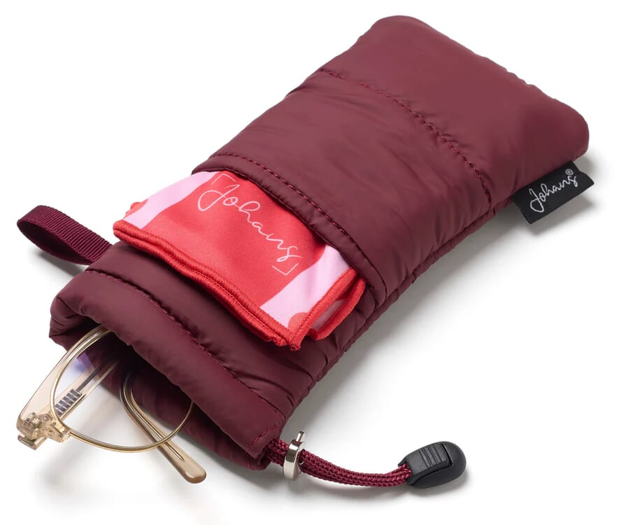 Johans_Tuch_2503_Web_34 Spectacle case Puffy Bag BORDEAUXROT
